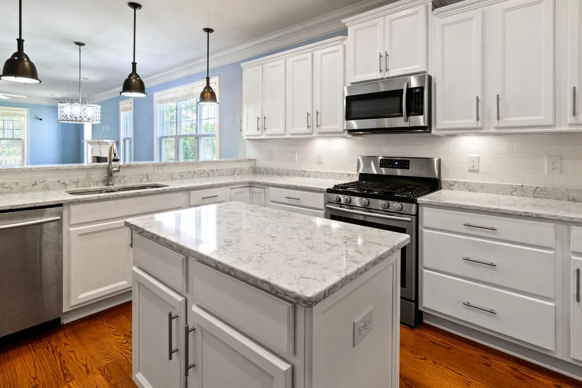 Filth & Squalor Cleanup in Lochmoor Waterway Estates, FL